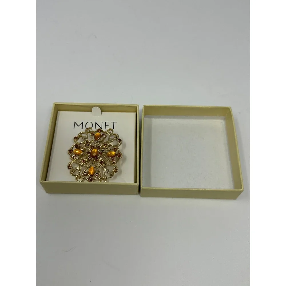 NEW Vintage Monet Goldtone Amber Glass Rhinestone Brooch Pin Style Flower NIB T2